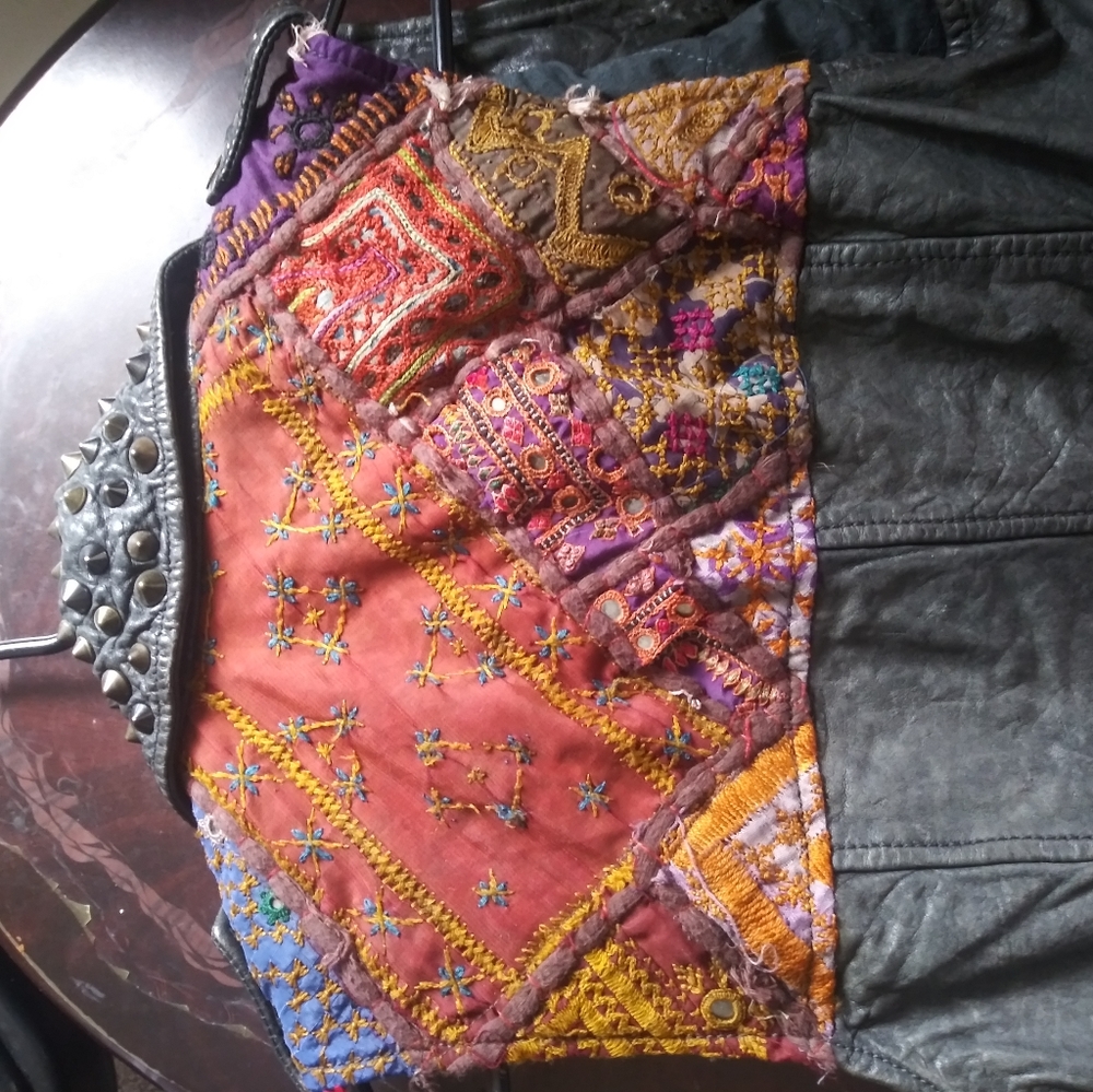 Allsaints Spitalfields Jacks Place Lot. No A.